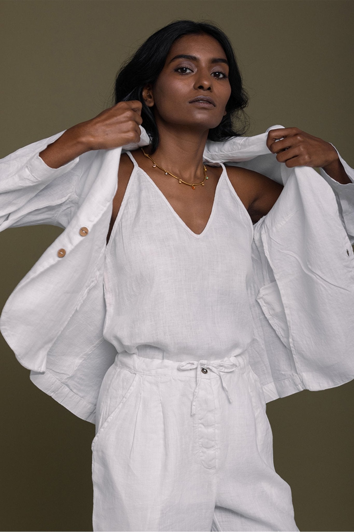 Hemp Three Piece Set in White - Mode & More