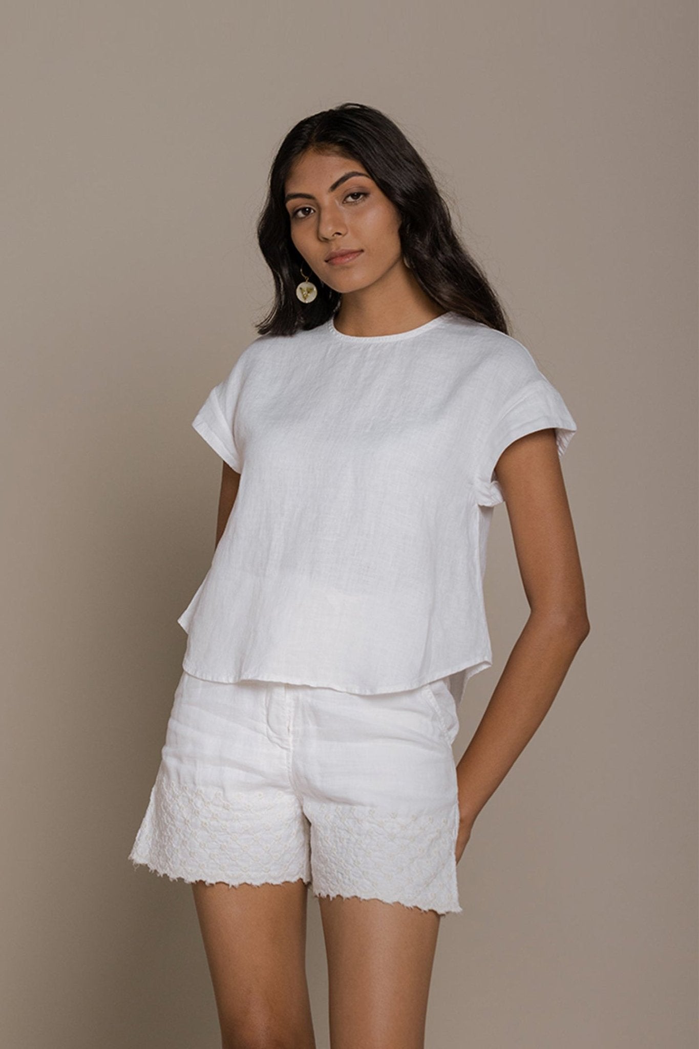 Sandcastle Saturdays Top in White - Mode & More